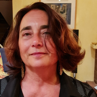 Cristina-Larroy-ponente