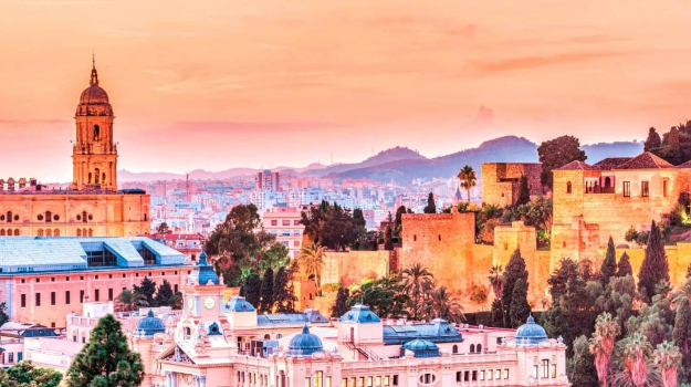 7 Reasons Not to Miss Aitana2025